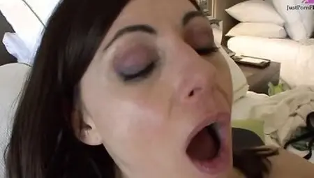 Raquel Sieb Teaches Dakota Charms The Ways Of Lesbian Sex