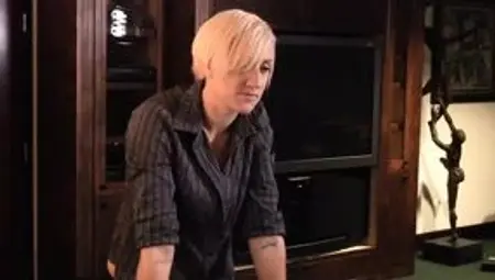 Ela Darling and Dylan Ryan are sapphic pussy licking