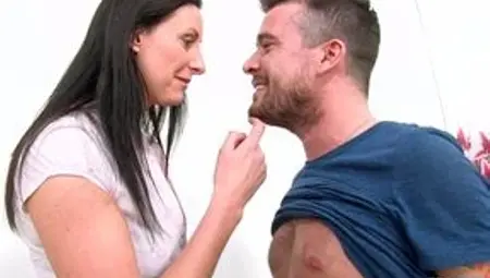 Gorgeous Lara Latex porn smutty video