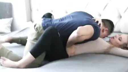 Short Amateur Bodybuilder FUCKS Tall Blonde White Girl HARD and Fast