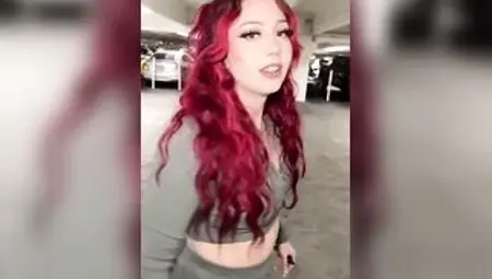 Redhead Gamer Hotty Blows Shlong