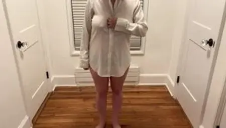 Wife undresses and gives blowjob