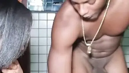 Musa Porno Lalla Potira visits Rio de Janeiro at Festa Prime with