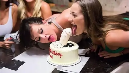 alektra blue ava addams dani daniels gianna nicole kayla kayden kaylani lei missy martinez phoenix marie romi rain tory lane zz house episode four.