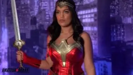 Wonder Woman vs Wonder Woman