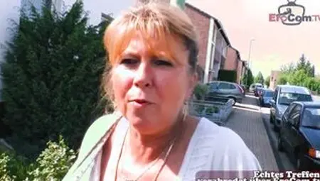 German chubby amateur milfs try ffm threesome casting