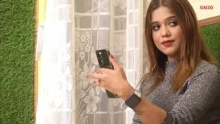 Desi Girlfriend Cheated Her Boyfriend
