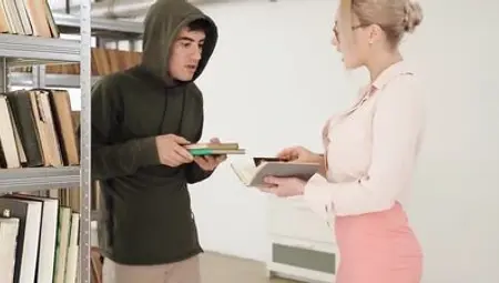 Karina King - Curator Helps Check Out Your Cock