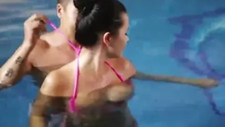 Sexy Mia Manarote getting drilled and cummed on in the pool