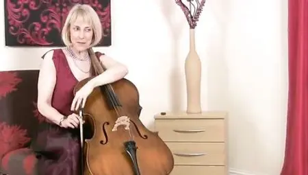 Vivien Goodman - Full Cello Video - Liverpool Scouse Mom