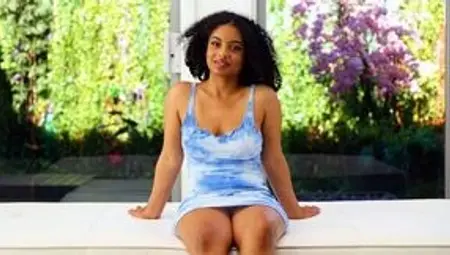 Good ebony model Hadiya likes riding on a pretty nice white penis