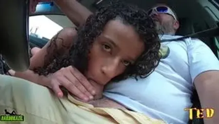 O Prazer Dessa Novinha é Fuder Dentro Do Carro Em Movimento E Não Deixei Ela Na Vontade - Manoella Fernandes in Public Car Sex