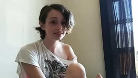Pretty stepsister is sucking the life out of her stepbro's hard boner