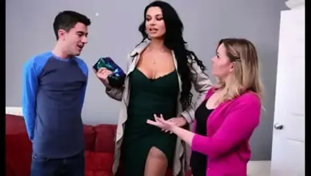 Naughty big tits stepmom let her lucky stepson fuck her tight assUWLGp3F