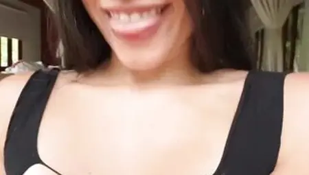 Te calienta verme masturbar o escucharme hablándote sucio?
