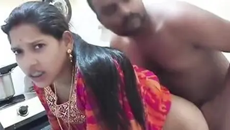Desi Sona Bhabhi HouseWife And Dewar Hardcore Sex In Kitchen