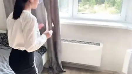 JEG GIVER DIG EN KAMPAGNE, OG DU VIL IKKE FORTÆLLE NOGEN - dialoger, strømpebukser, ejaculation
