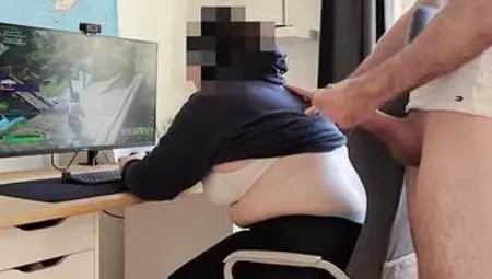 Gamer hotty drilled in Fortnite match - Lascivious doggy style during gamer session