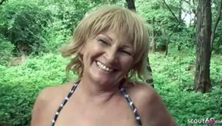 OLD MATURE GRANDMA SEDUCE TO FUCK AT WALK BY YOUNG GUY
