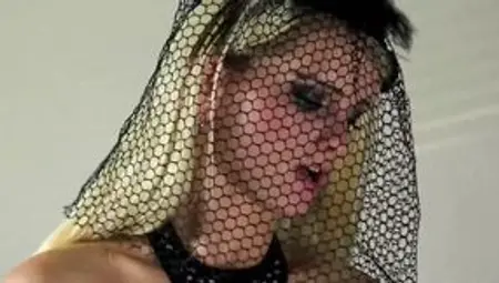 Hot Mia does wild fuck in a music studio with huge dick