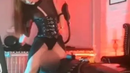 Mistress Lola Ruin - My Slave Is Completely Helpless