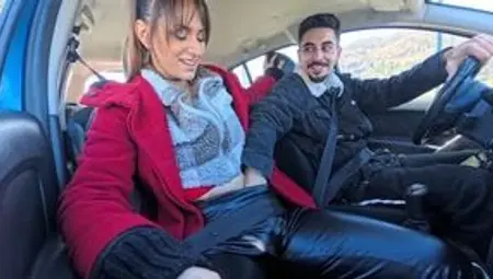 Hard anal&#x1F44C; with the neighbor who asked for a ride home (public/outdoor)