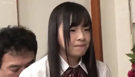[LATEST] -  A Niece Who Secretly Inserts Ji Po On The Kne