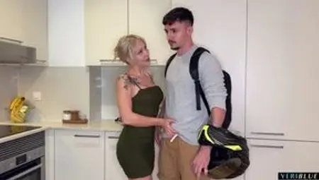 Blonde MILF anal