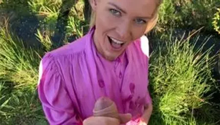 Colourful outdoor anal fuck on a sunny day