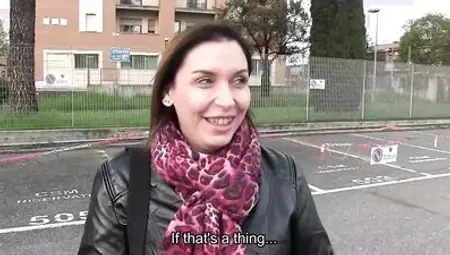 Curvy Italian MILF accepts indecent proposal and gets ass fucked