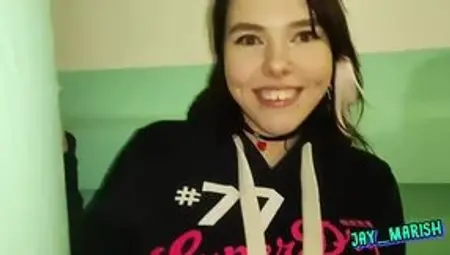 Pretty woman sucked while her boyfriend was in the car