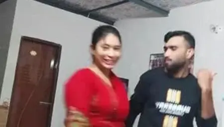 Bangladeshi couple dance