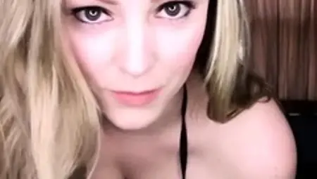 Goddess Brooke Marie - You Cant Resist