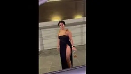 Stranger seduces young Colombian lady with disco car antics