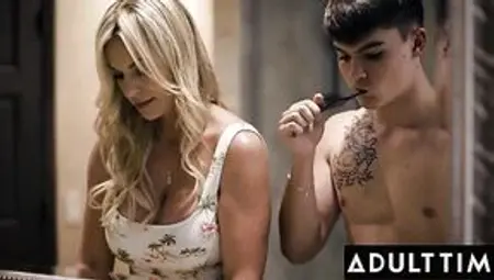 Cougar Rachael Cavalli hunts down just turned 18 stepson