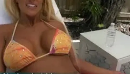 Gianna Capone A Super Hot MILF Bigtits Blonde