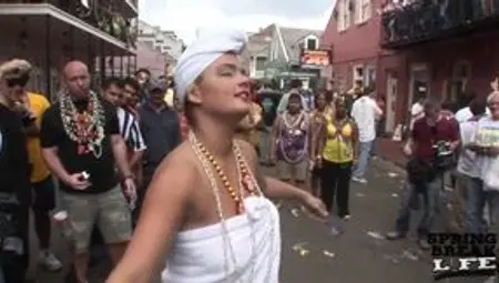 Mardi Gras Train Wreck of Awesomeness - SpringbreakLife