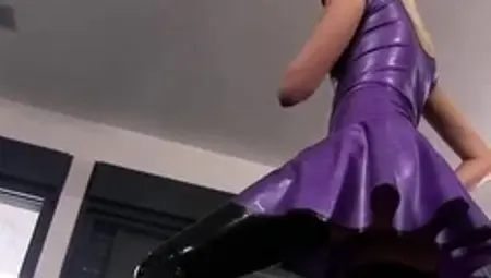 AnnaMyst - Anna Myst, Ella Kross - Trampling My Slaves Cock