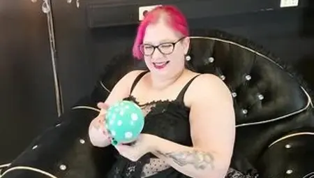 German BBW Abby Strange Pops Balloons, Looner Fetish