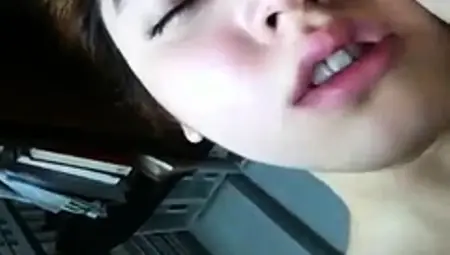 Horny Korean girl recording sex with her boyfriend