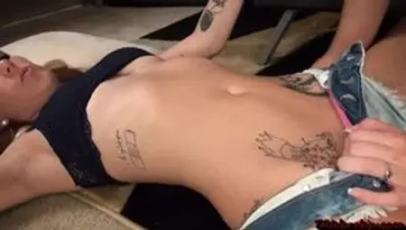 2 Lesbian Girls Worship Navel and Belly Very Sensually