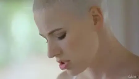 Jade Jantzen Fucks Hard