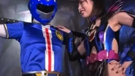 Tan Japanese gyaru in POV handjob blowjob rimjob orgy