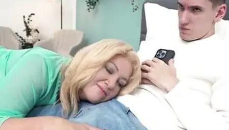 MATURE4K. Just let me screw this hobo blond, please