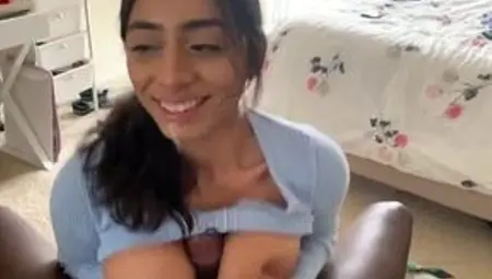 Gorgeous arab girl sucking a big black one