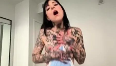 Awlivv - PPV Dirty Maid POV Fuck