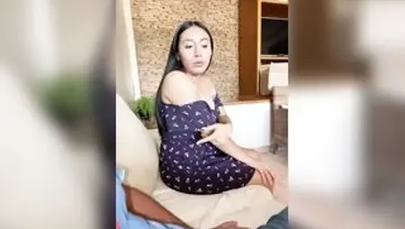 Sex with a stranger in my doctor's awaiting room.. I fill my boobs with cum