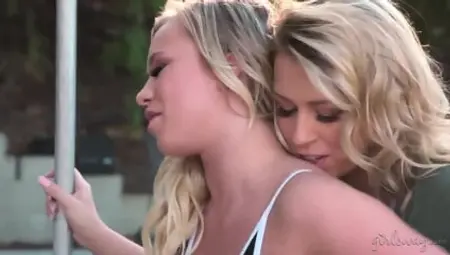 Zoey Monroe And Bailey Brooke, Lesbian