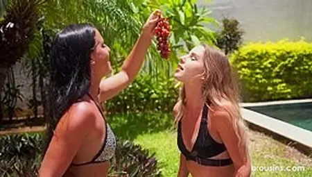 Lesbian Beauties - Betzz & Dee Vine
