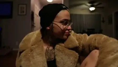 Super sexy lesbians fucking with a strapon